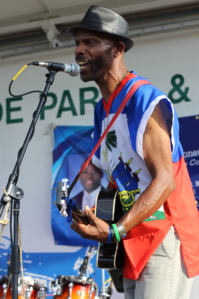 Sleeveless Haitian Flag Shirt